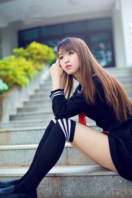 乐鱼官方登录入口-中国杯预选赛激战正酣，国足迎战劲敌，中国杯足球赛视频