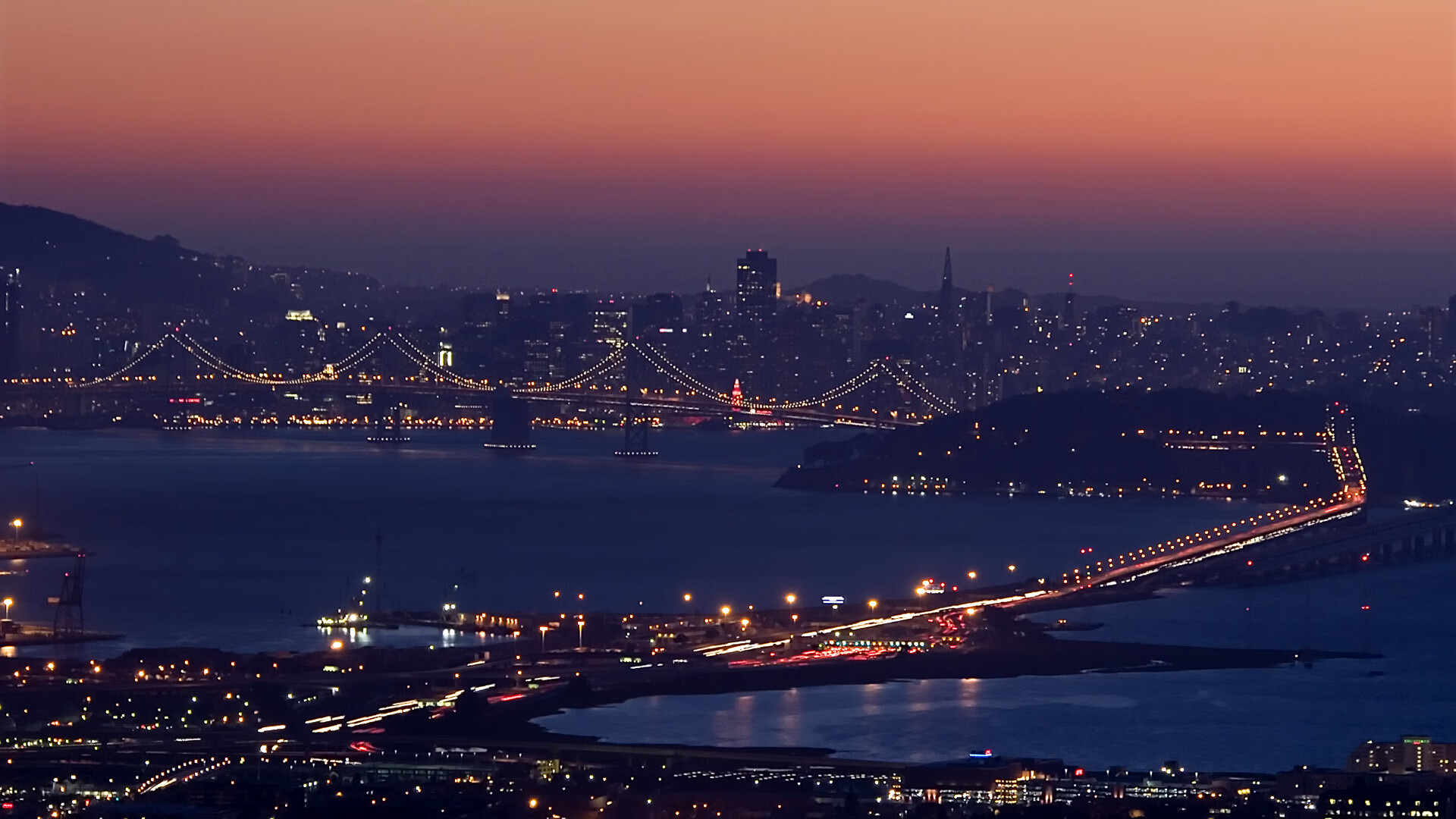 拜仁慕尼黑主场大胜,稳健领跑德甲积分榜,拜仁慕尼黑德甲排名